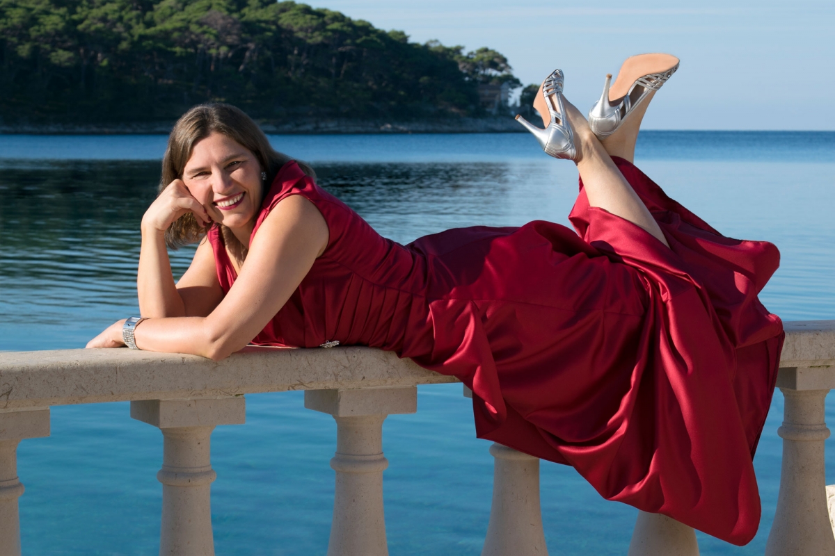 Start - Claudia Römer